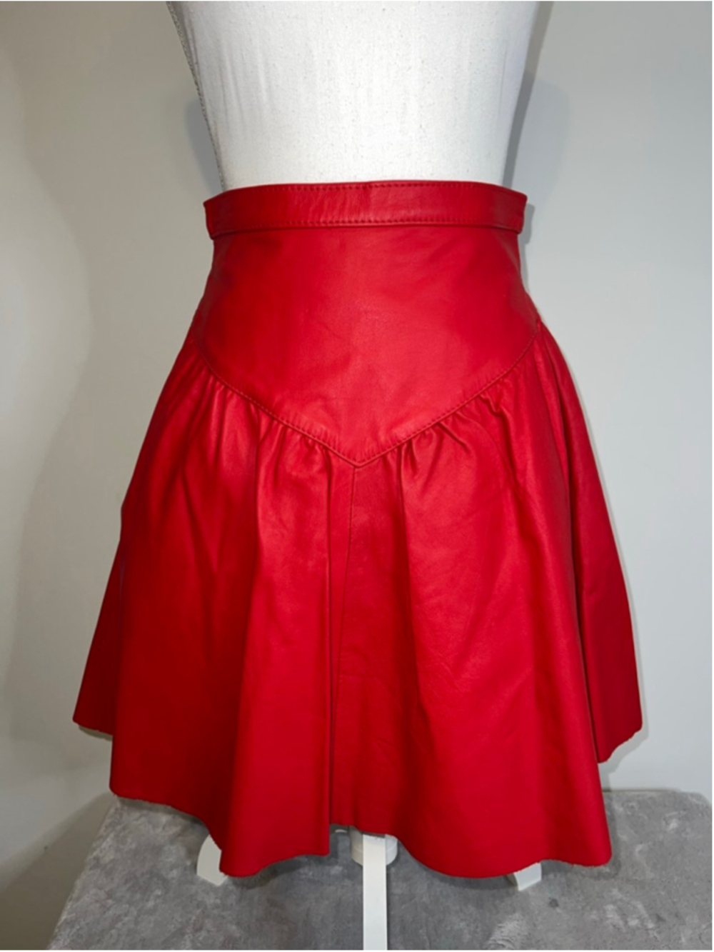 Women's COMINT Red Leather Mini Skirt 2XS-S